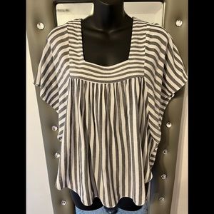 Dark Gray/White Kimono Casual Top